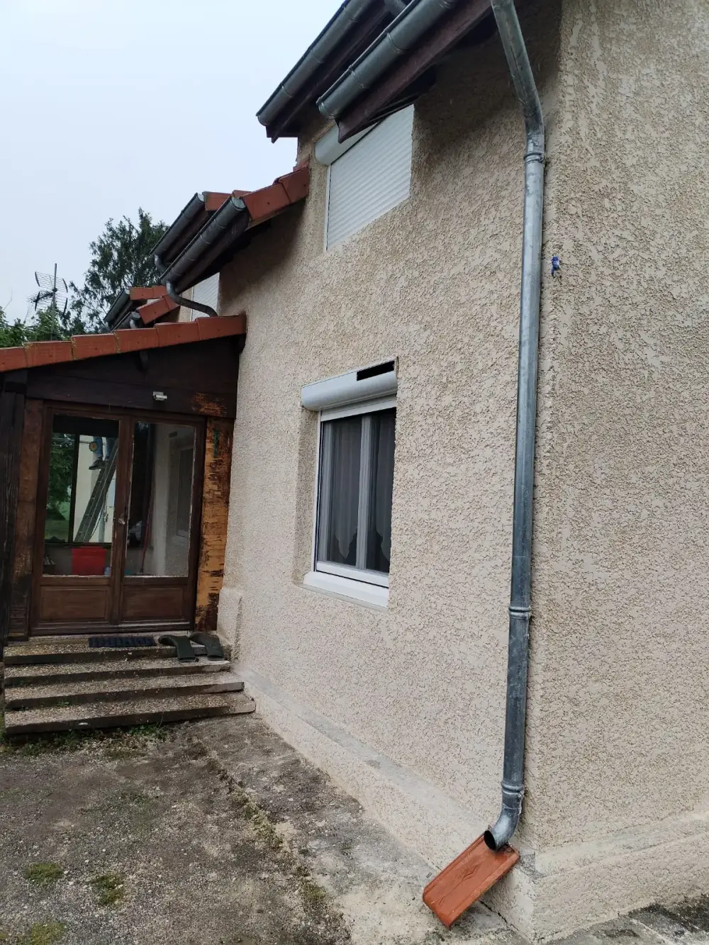 Entreprise Rodier - Ravalement de façade à Abrest (11)